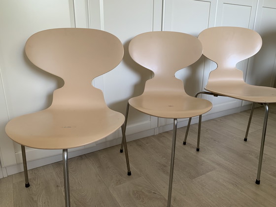 Image 1 of 7x Frits Hansen ANT 3-legged chairs