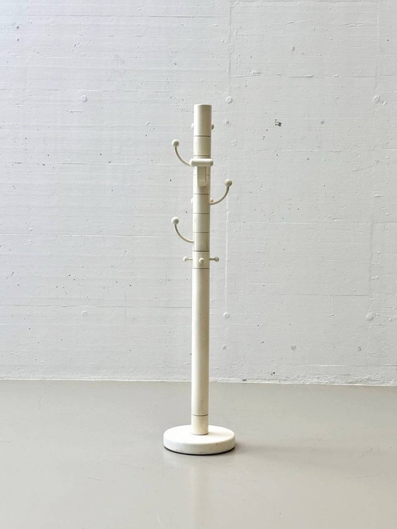 Image 1 of Abbigliamento in stile Memphis firmato Ettore Sottsass, anni '80.