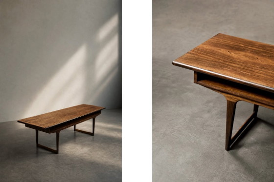 Image 1 of Mesa de centro danesa de palisandro, estilo moderno de mediados de siglo, con estante, década de 1960.