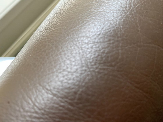 Image 1 of Canapé en cuir Leolux Howlo Taupe