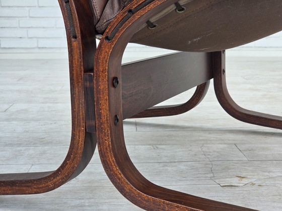 Image 1 of 1970, Noors ontwerp door Ingmar Relling voor Westnofa, model "Siesta" met armleuningen