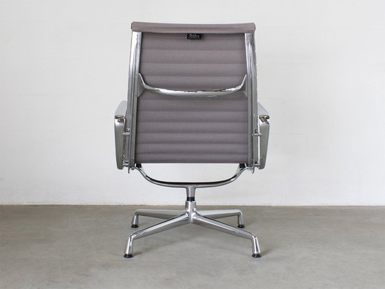 Image 1 of Vitra EA 115 Chaise longue design Charles Eames