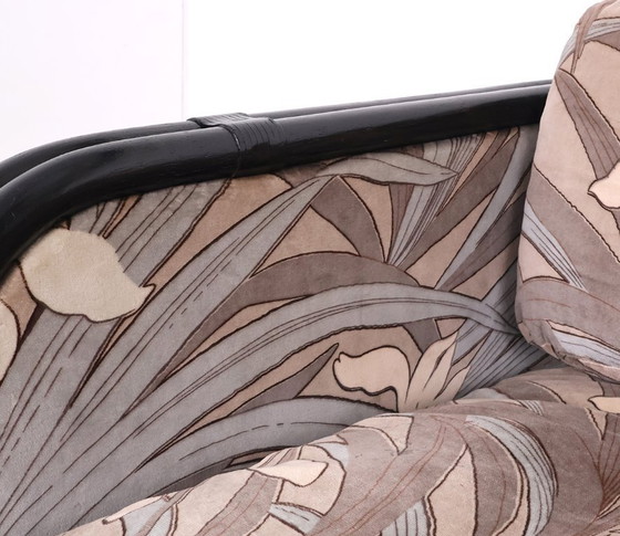 Image 1 of Panca vintage in bambù con tessuto in velluto floreale