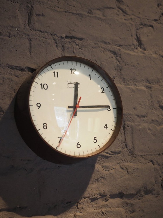 Image 1 of Reloj de pared electrocron de Glashütte Fabricado en Alemania