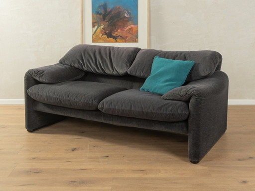 "675 MARALUNGA" Sofa, Vico Magistretti, Cassina, Vintage
