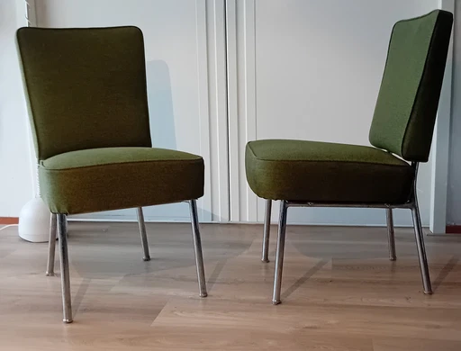 2z Vintage Armchairs + 2x Vintage Chairs