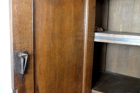 Image 1 of Armario de cojines de Gelderland, hacia 1650/ Gelderland Cushion Cabinet, 1650