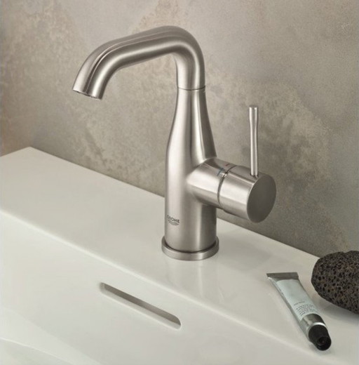 Grohe Essence M-size wastafelkraan - Supersteel