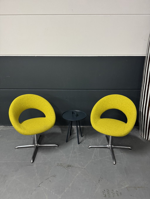 Artifort Nina armchair