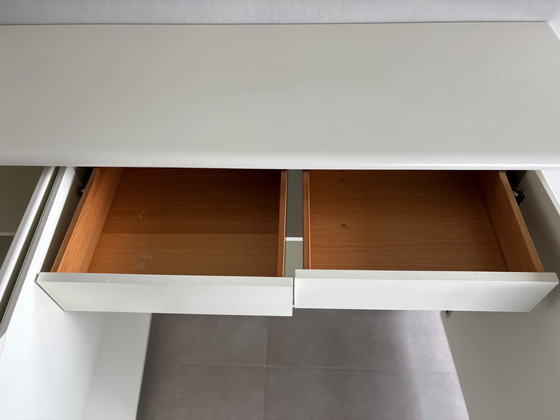 Image 1 of Aparador de diseño para sala de estar
