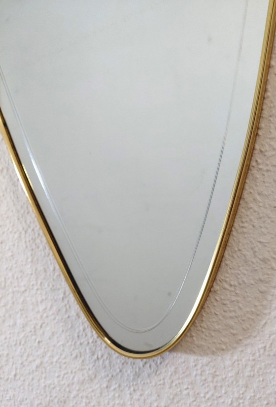 Image 1 of Separate fifties mirror with decorative edge