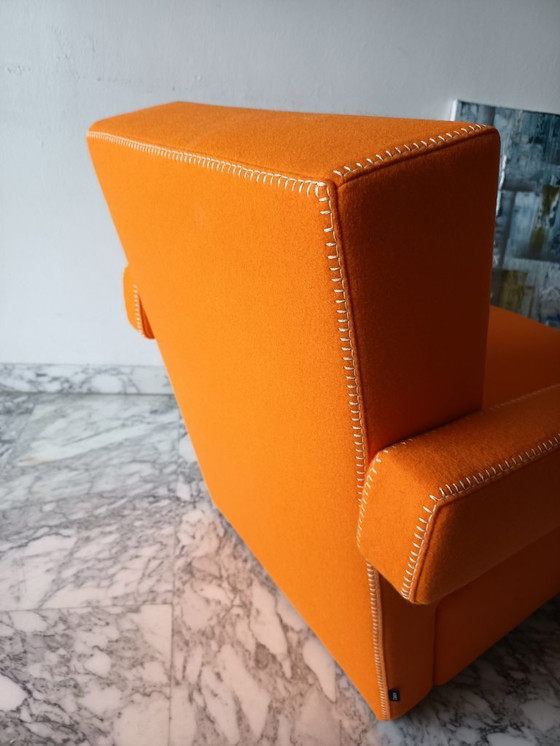 Image 1 of Fauteuil CASSINA Utrecht 637 en Laine Kvadrat Orange 13L par Gerrit Thomas Rietveld