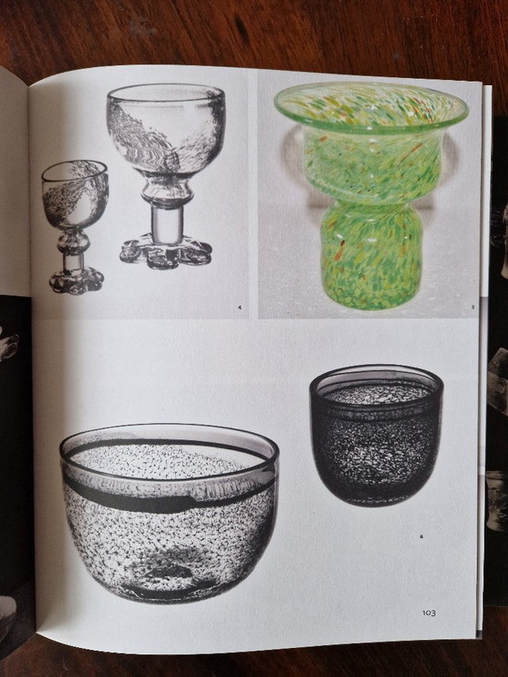 Image 1 of Kosta Boda - Schaal / bloempot van Ulrica Hydman-Vallien - 60s