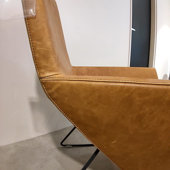 Image 1 of Sillón Don de LABEL Vandenberg con reposapiés