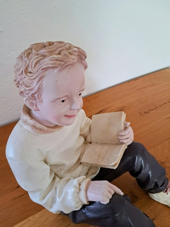 Vintage CALLEK Figurine - Young Boy Reading – Decorative Objects (photo 5 of 12)