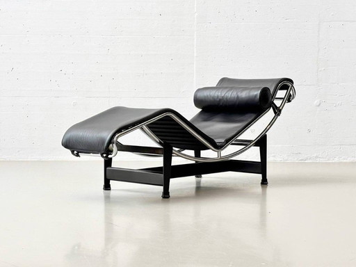 LC4 Liege von Le Corbusier für Cassina