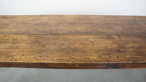 Image 1 of Mesa de comedor inglesa antigua de madera de pino