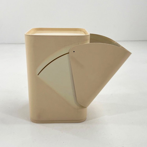 Image 1 of Cesto de ropa beige de Anna Castelli para Kartell, años 70