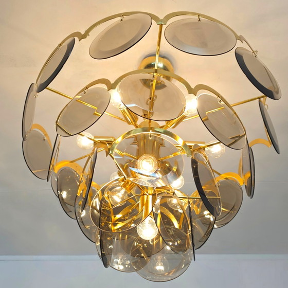 Image 1 of Vistosi XL Kronleuchter, Rauchglas, Messing, italienisches Design der 70er Jahre