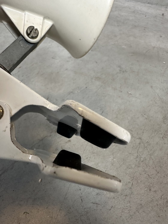 Image 1 of 2x vintage industriële klemspot (wit) - LITA