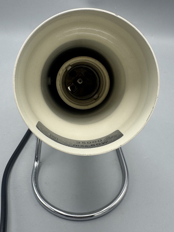 Image 1 of Projecteur vintage crème avec base chromée