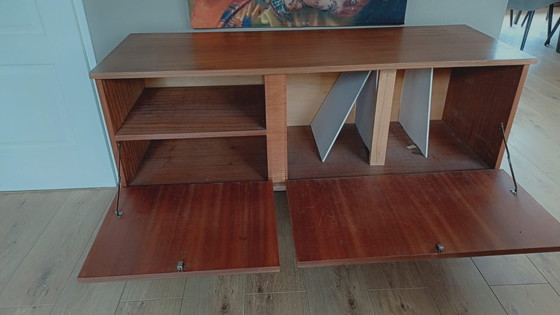 Image 1 of Mobile TV vintage in teak, credenza, credenza bassa, anni '60