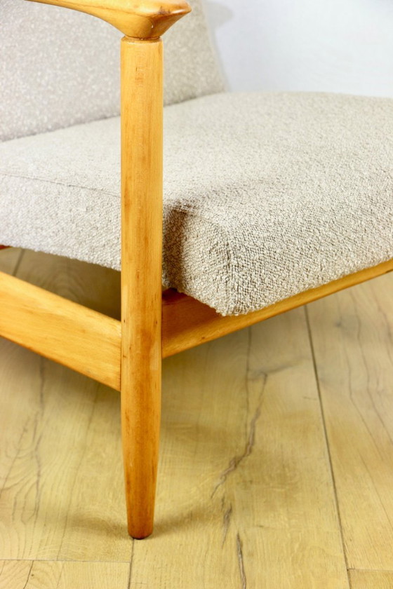 Image 1 of GFM-142 fauteuil, ontwerp van Edmund Homa uit de jaren 70, beige boucle - 2 stuks beschikbaar