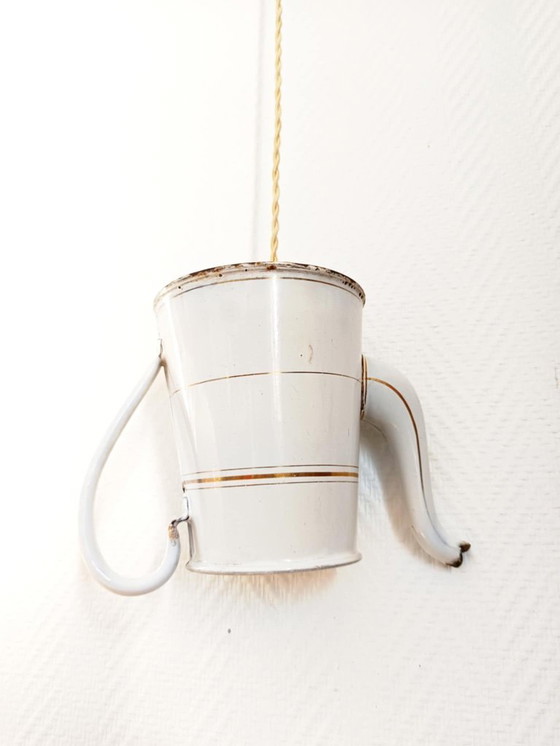 Image 1 of Vintage geëmailleerde theepot hangend