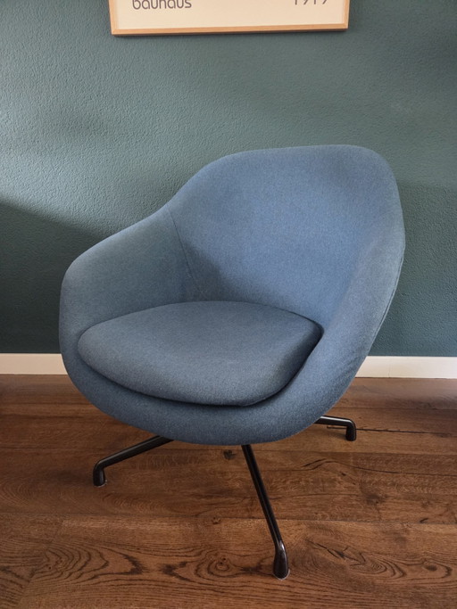 HAY Armchair All About Lounge AAL81 - Chair Petrol Blue With Swivel Base AAL 81 – fauteuils, Textile (photo 2 of 12)