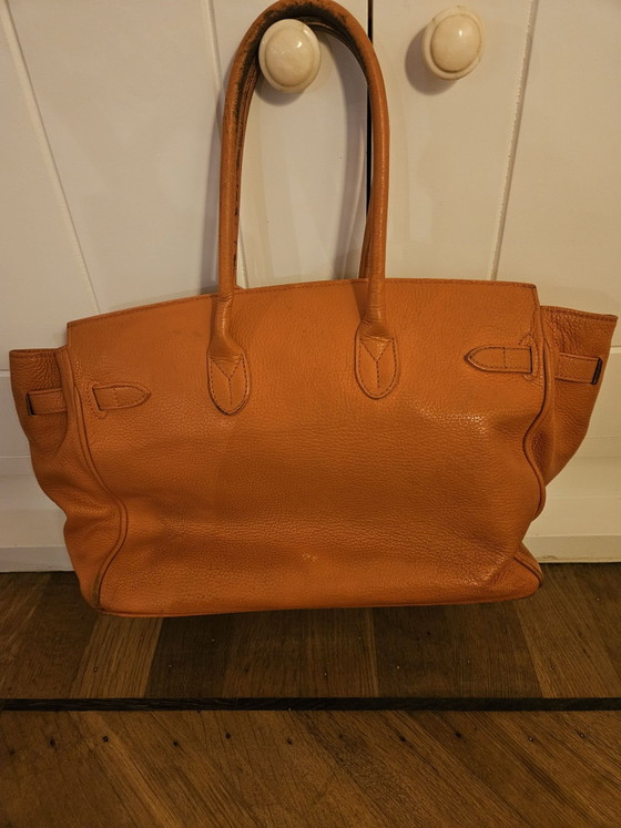 Beliebte Luxus-Leder-Handtasche in Orange – Andere Taschen, Lammleder (photo 2 of 11)