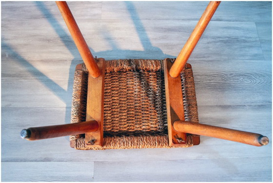 Image 1 of Tabouret bois et corde 1940-50