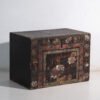 Baúl antiguo pintado en madera de pino – China, circa 1900 – Armarios de almacenamiento, Iron (photo 9 of 40)