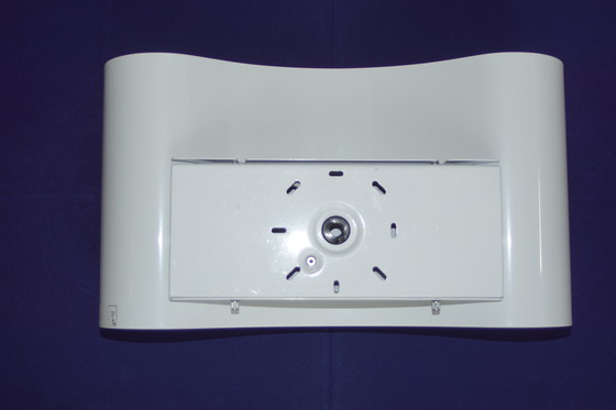 Image 1 of 1x Flos Foglia
