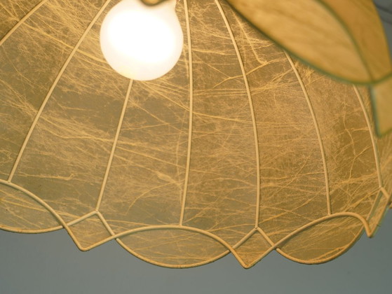 Image 1 of Très belle suspension cocon moderne du milieu du siècle, années 1970