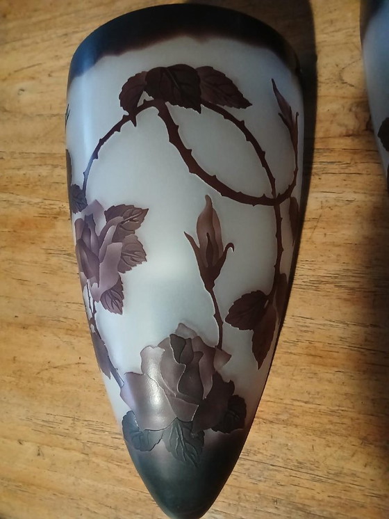 Image 1 of Art Nouveau Gallé pâte de verre wandkandelaars