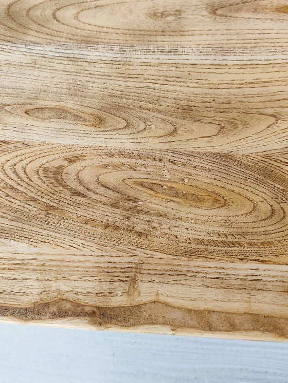 Image 1 of Tavolino laterale in legno massello