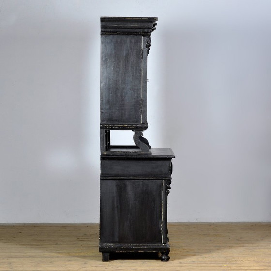 Image 1 of Groot zwart grenen dressoir, jaren 1900