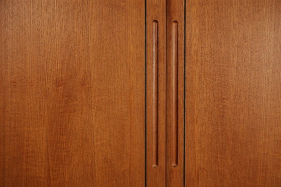 Image 1 of Credenza alta vintage in teak marrone danese moderno di metà secolo, anni '50