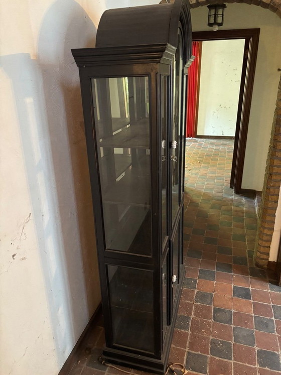 Image 1 of Zwarte vitrinekast - teca Birmania