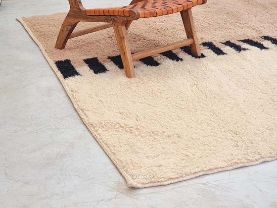 Handgemaakt Berberkleed, traditionele crèmekleur, afmeting 2,5 x 2,5 m – Aime Té, Vloerkleden en tapijten (photo 3 of 6)