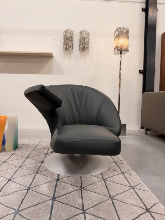 Leolux Parabolica Swivel Armchair green leather (photo 5 of 11)