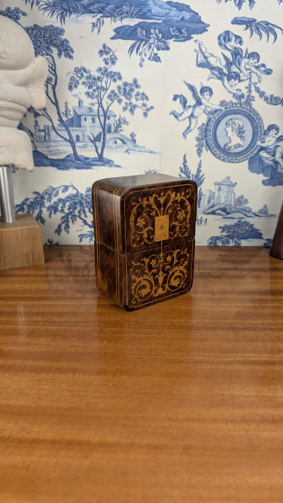 Image 1 of Porta carte in legno e intarsi, decorazione rinascimentale, periodo Napoleone III