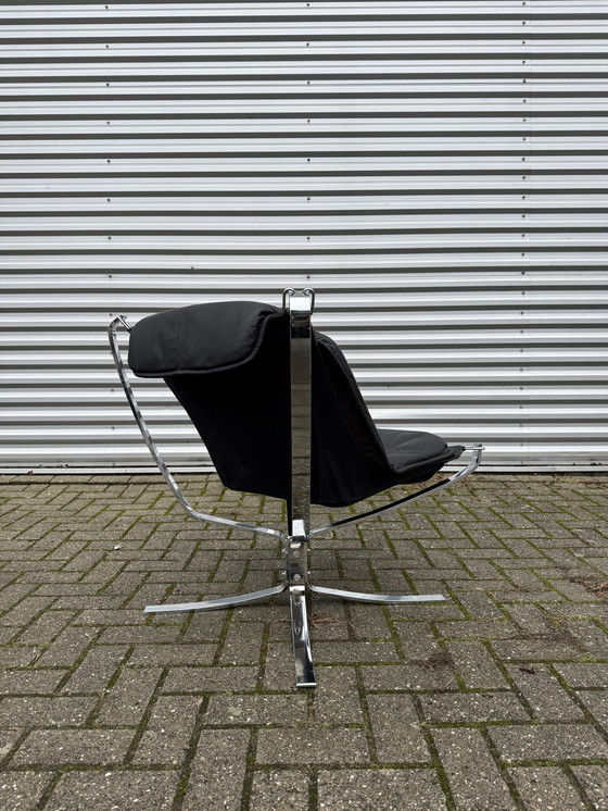 Image 1 of Set vintage Vatne Møbler Falcon di Sigurd Resell: 2 alti + 2 bassi + Hocker