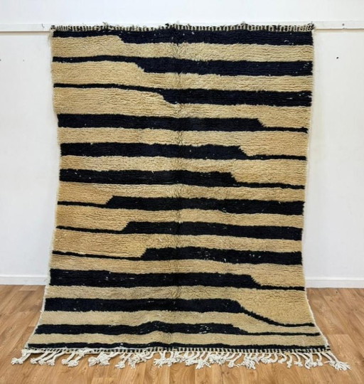 Handmade Moroccan rug 200cm x 300cm