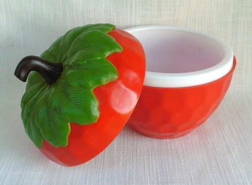 Vintage Strawberry Ice Bucket | 1970s Plastic Barware | Retro Fruit Ice Bucket | Mid-Century Bar Accessory