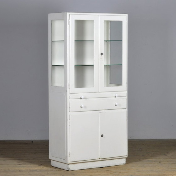 Image 1 of Armoire à pharmacie en bois, années 1950