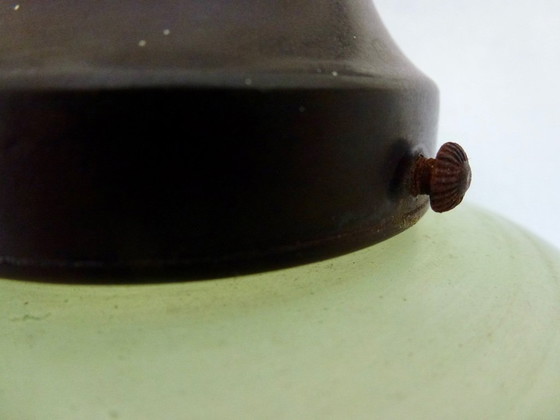 Image 1 of Plafonnier Art Déco, suspension en verre, années 1930, suspension en verre vert clair avec bande dorée, abat-jour pagode.