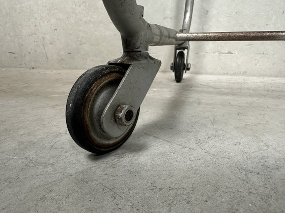 Image 1 of Tavolo da scrittura industriale vintage