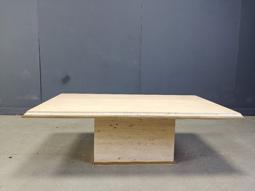 Table basse vintage en travertin et laiton par Fedam, 1970