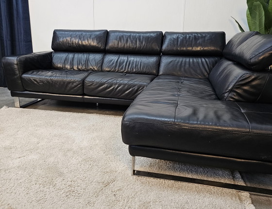 Image 1 of Montel Corner Sofa Black Leather Adjustable Headrests